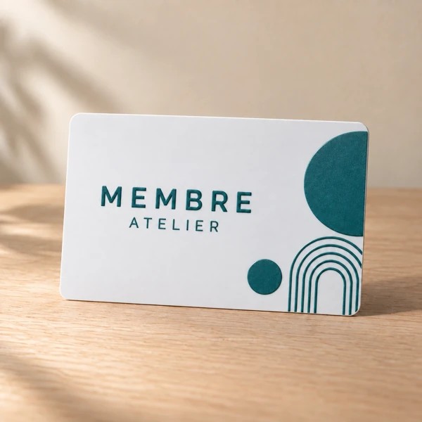 Rigid cards: loyalty, membership, access · Raised print · AI preview