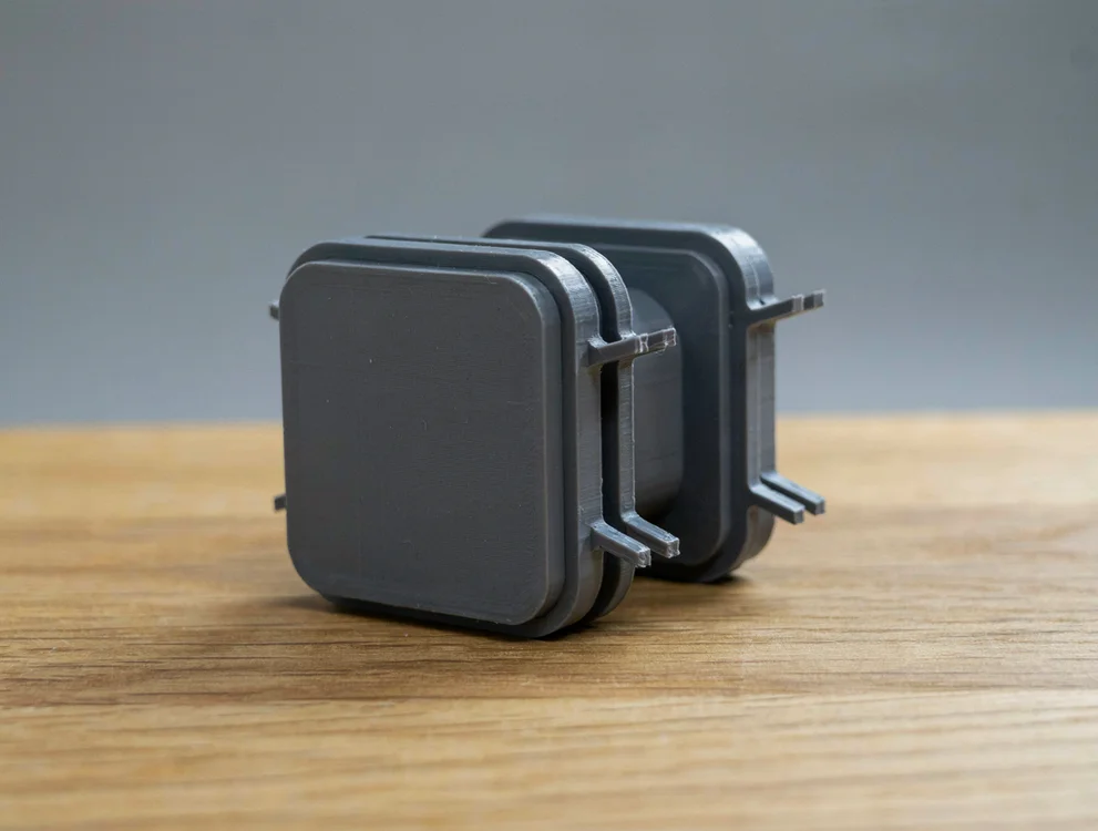 Bouchon de tube carré 35 x 35 mm