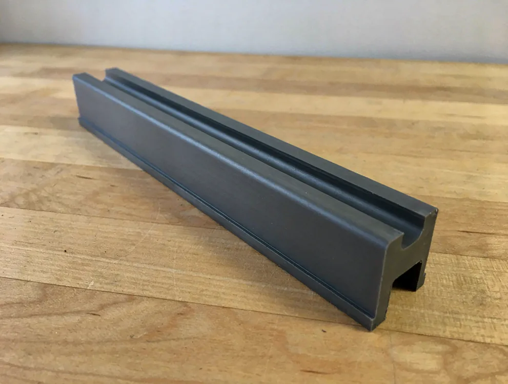 Replacement drawer runner