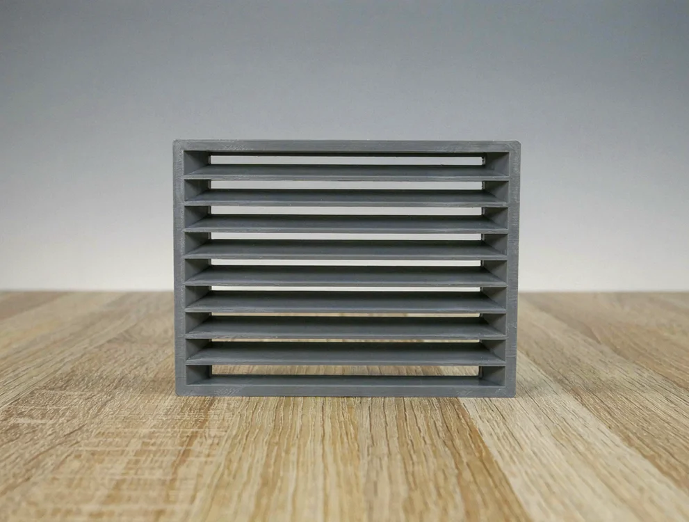 Grille de ventilation rectangulaire à lames