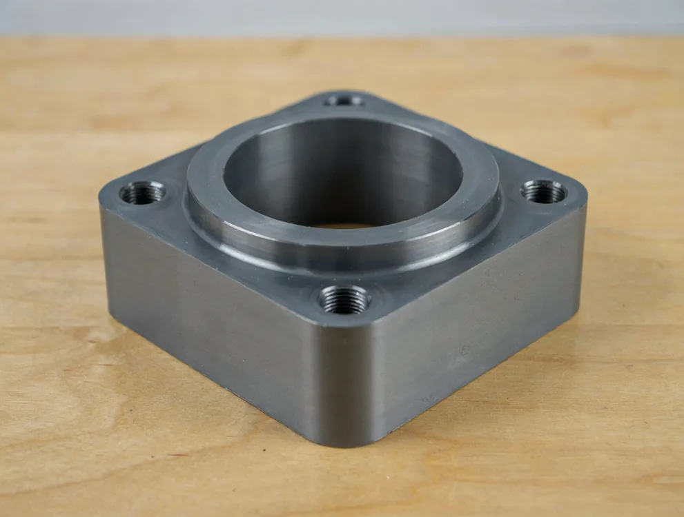 Platine d'outil de bout de bras