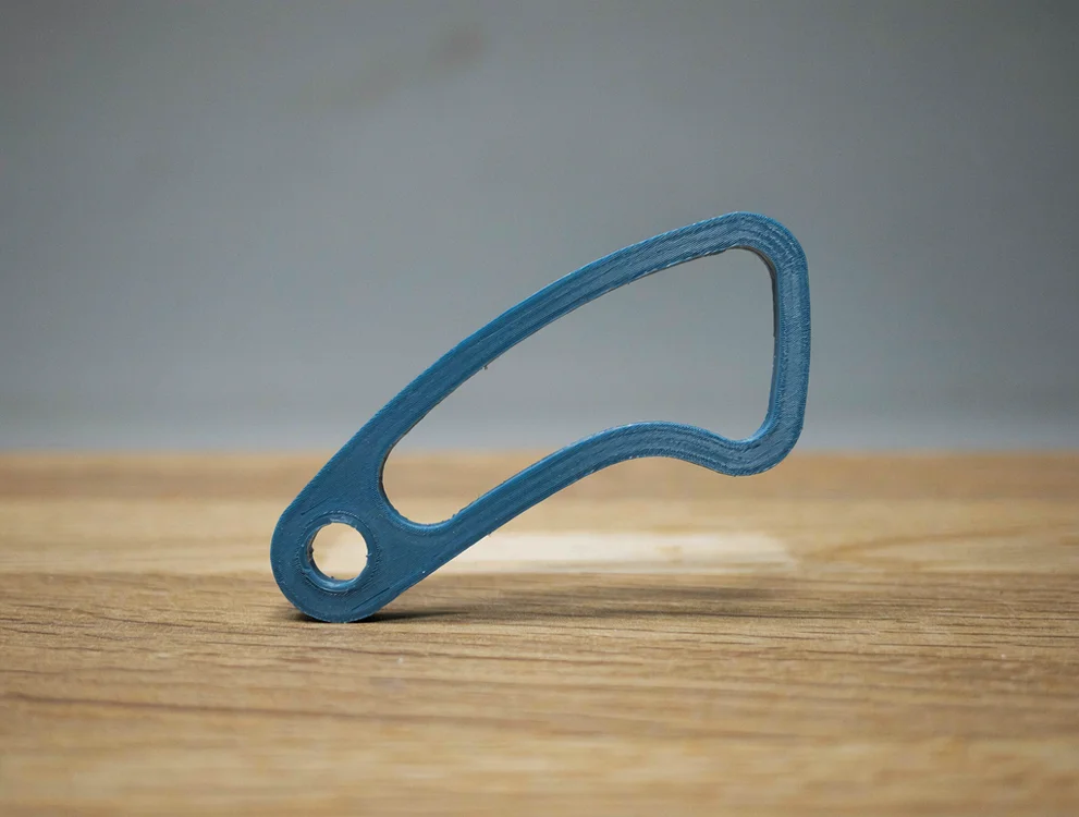 Porte-clés à contour découpé sur mesure
